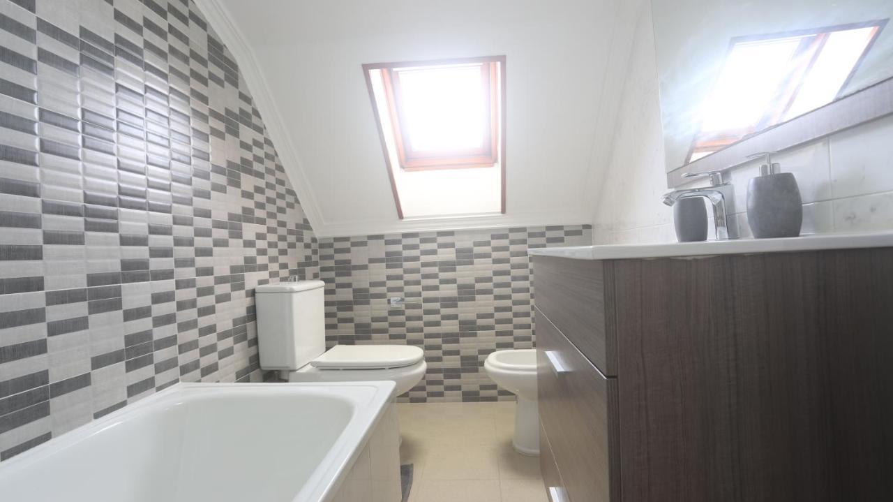 Atico Laxe Grande Apartment A Guarda Ngoại thất bức ảnh